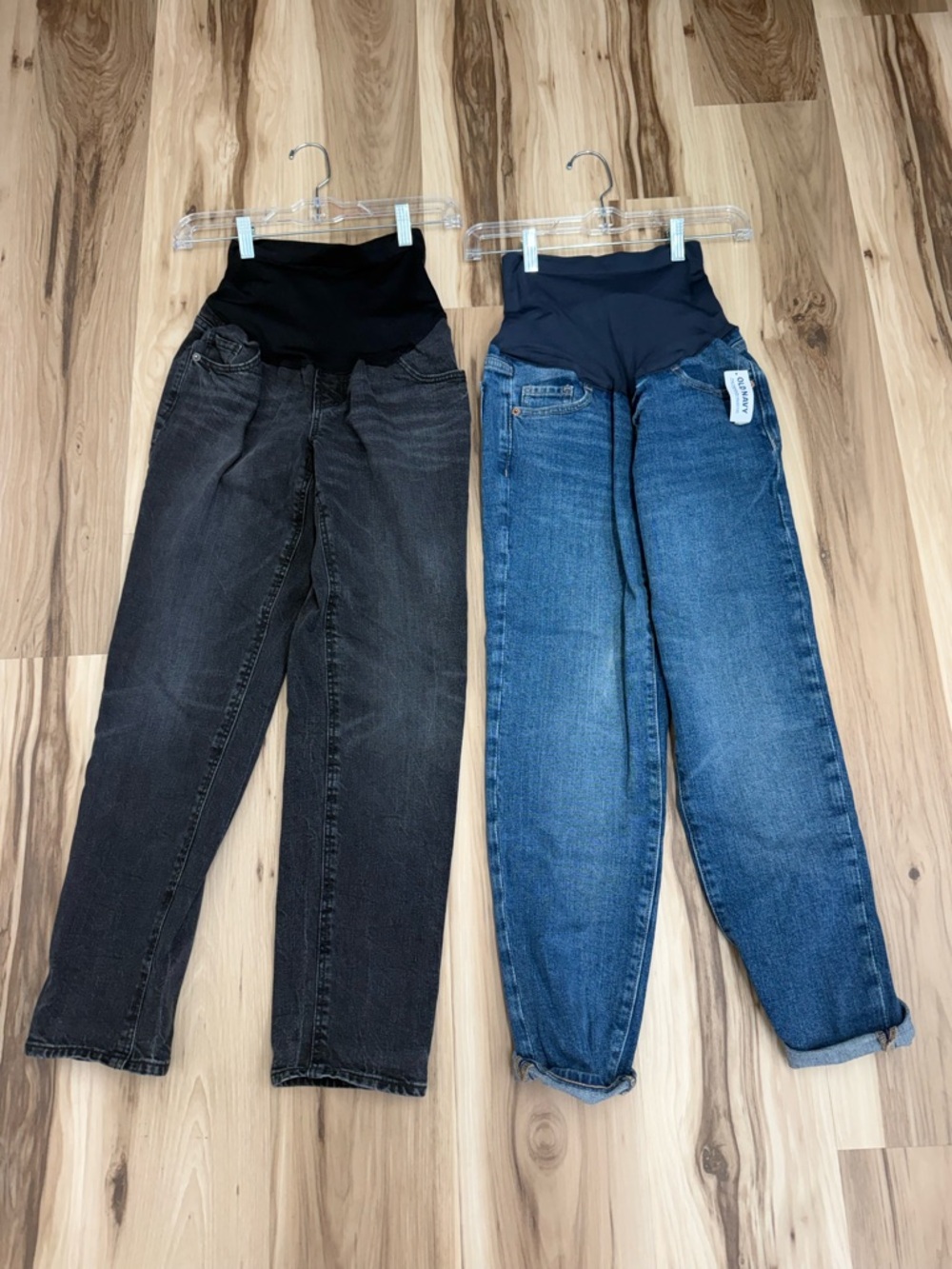 Old Navy Maternity Jeans Lot K10